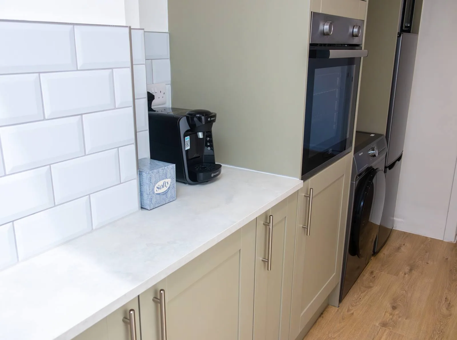 Sullivan Heights Coventry — kitchen worktops and appliances