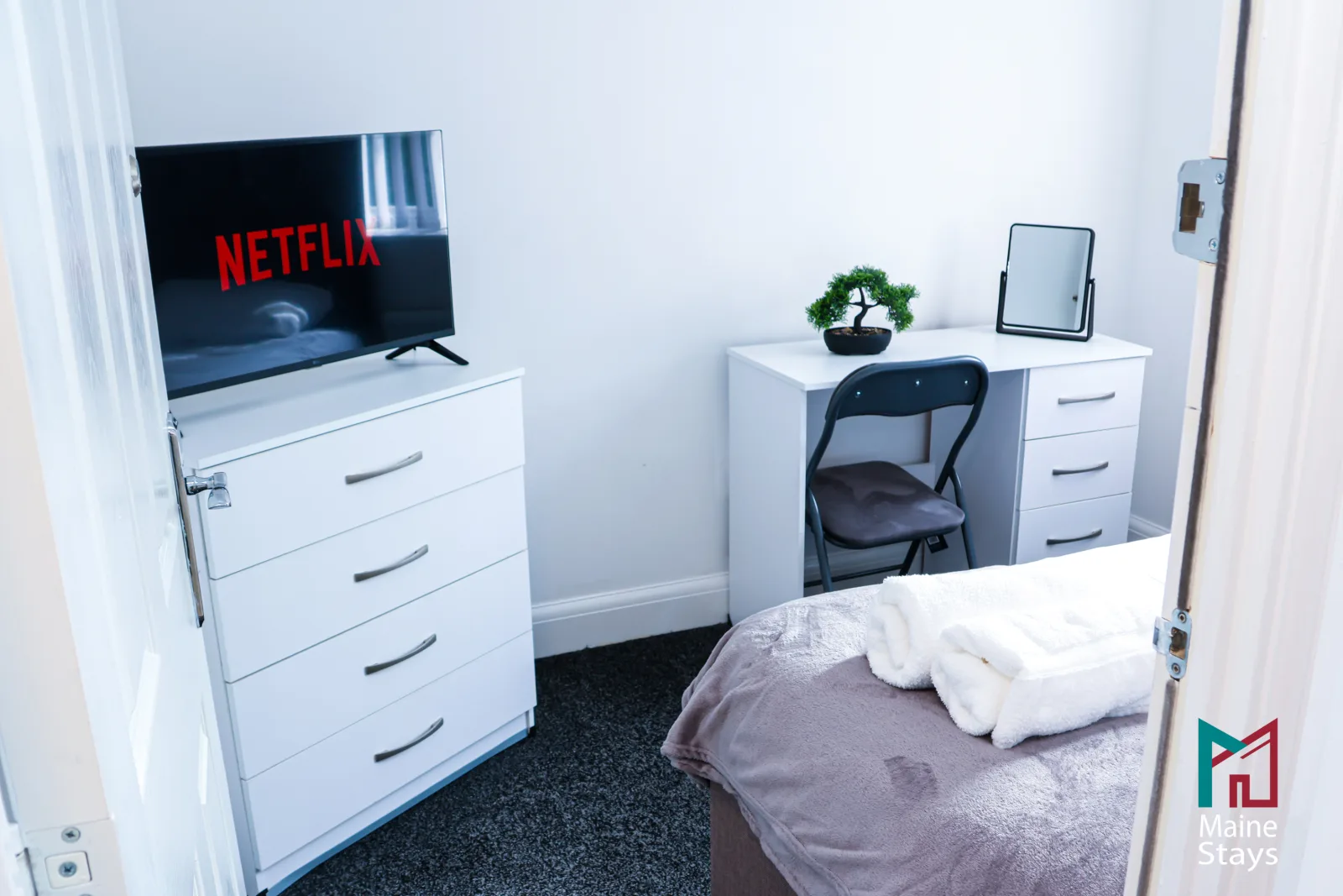 Humber Hub Coventry - Bedroom 1: bedroom1 overview