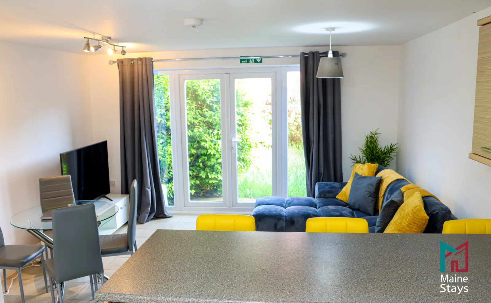 Humber Hub Coventry - Open-plan kitchen, dining and lounge: living room overview